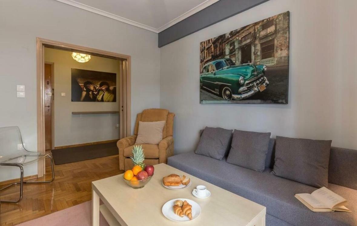 Holodek Apartments Ground & Semibasement Atina Dış mekan fotoğraf